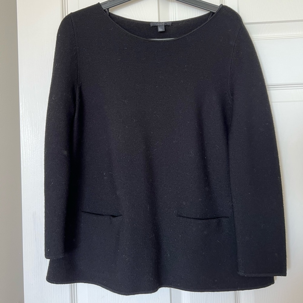Cos sweater size：s new